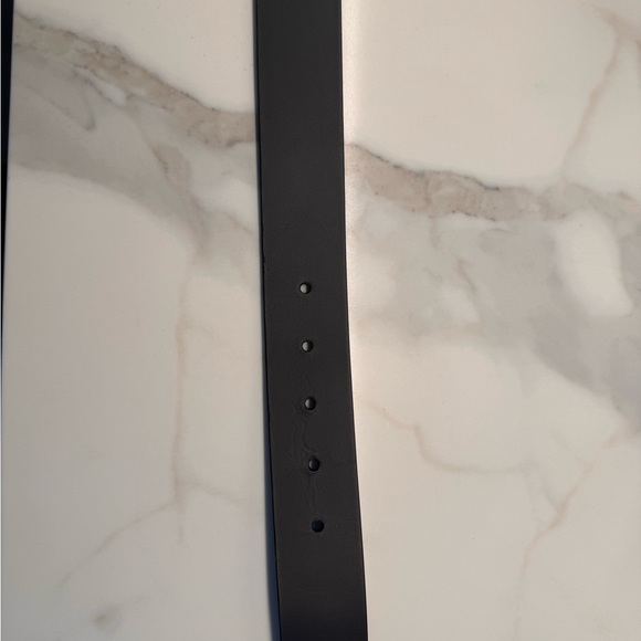 Men’s Gucci Signature Belt with Interloxking G - Picture 7 of 7